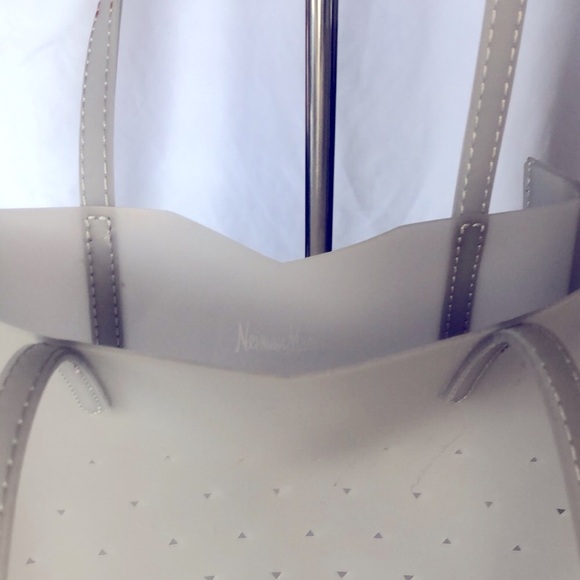 EDDIE BORGO for NEIMAN MARCUS Laser Cut Jelly light gray cosmetic tote. - Picture 8 of 8